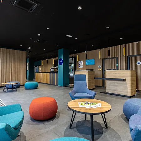 Express By Ihg Ξενοδοχείο 3*