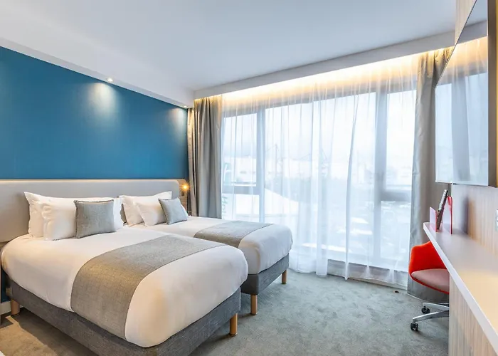 Express By Ihg 3*