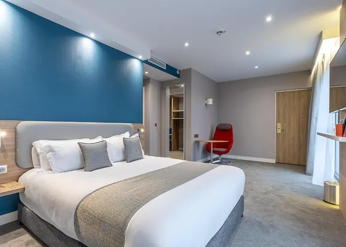 Express By Ihg 3*